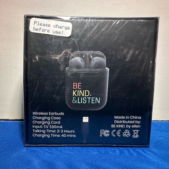 Be Kind by Ellen Wireless Earbuds - Picture 2 of 4